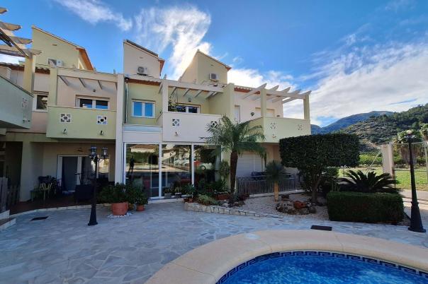 3 bed townhouse in Ràfol d'Almúnia, el