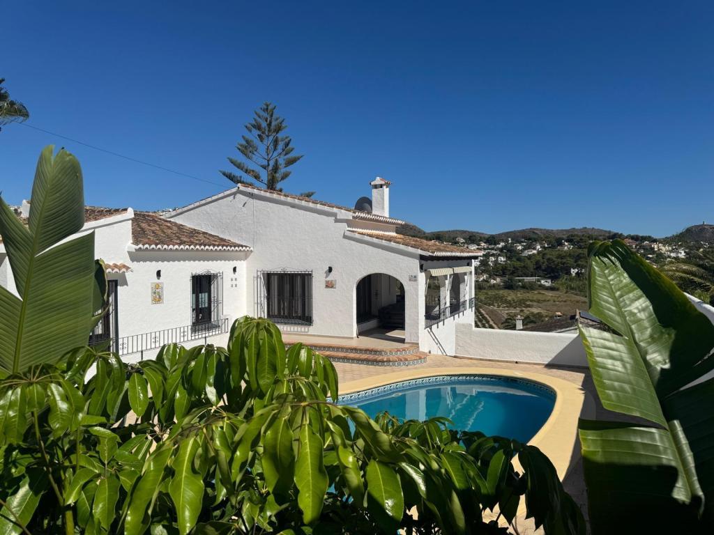 3 bed villa in Moraira