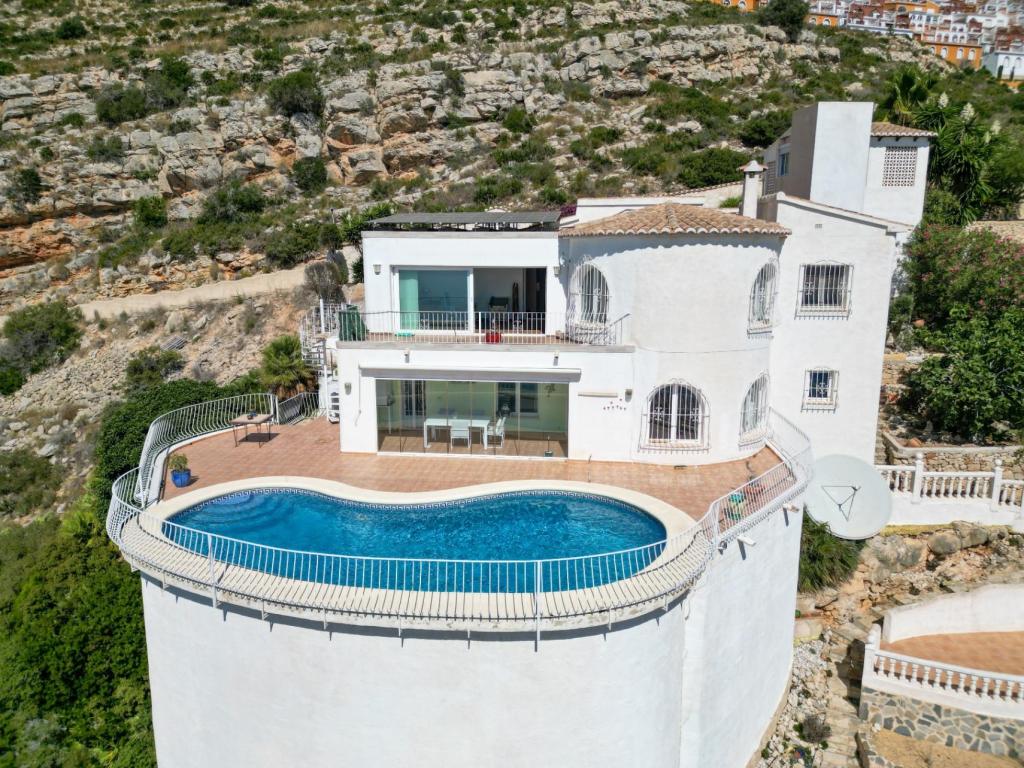 3 bed villa in Benitachell