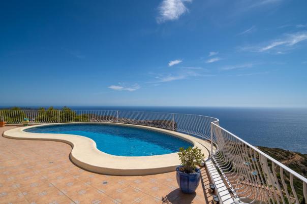 3 bed villa in Benitachell