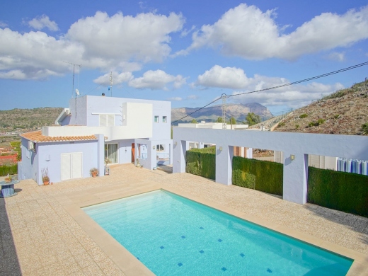 4 bed villa in Pedreguer