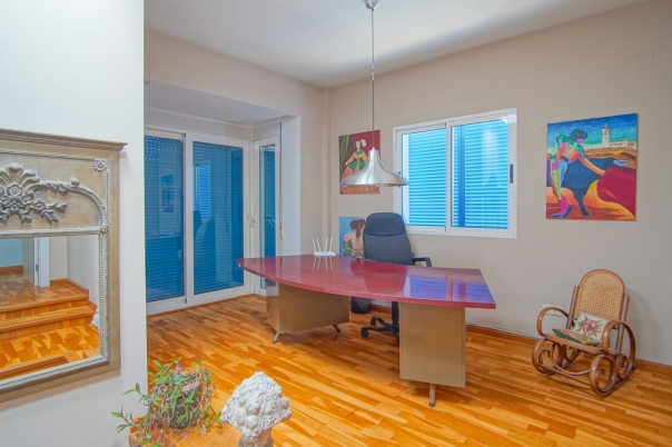 4 bed villa in Pedreguer