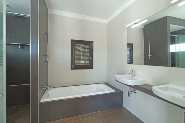 3 bed villa in Moraira