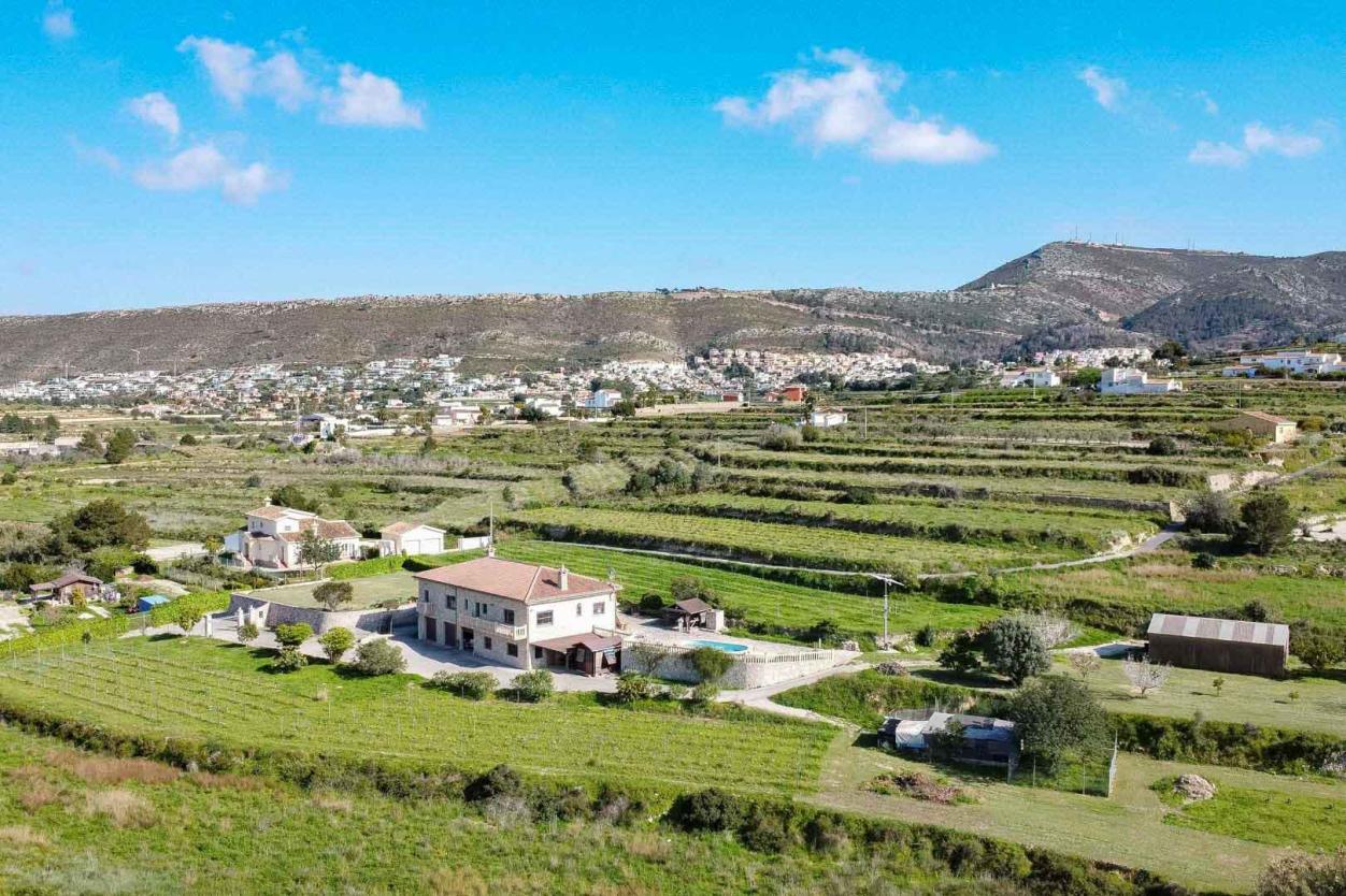 4 bed villa in Benitachell