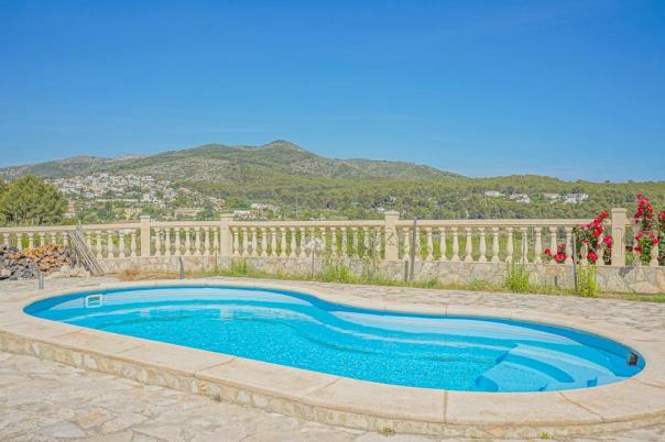 4 bed villa in Benitachell