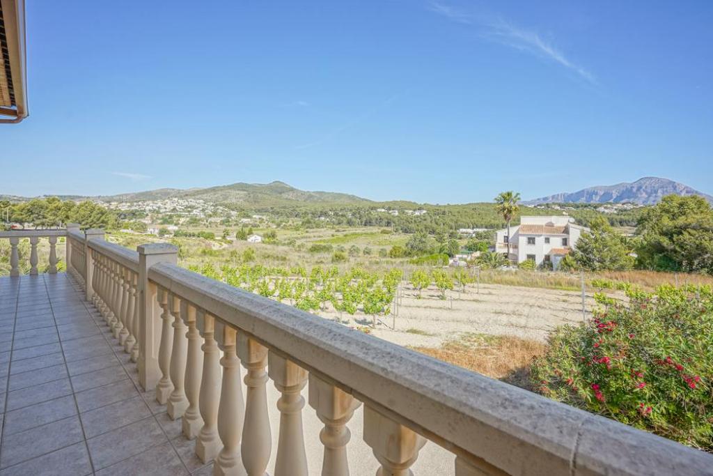4 bed villa in Benitachell