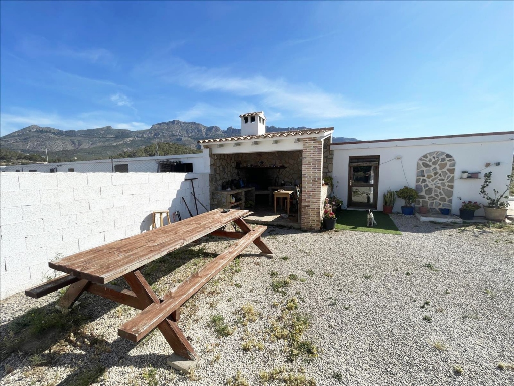 5 bed casa de campo in Altea