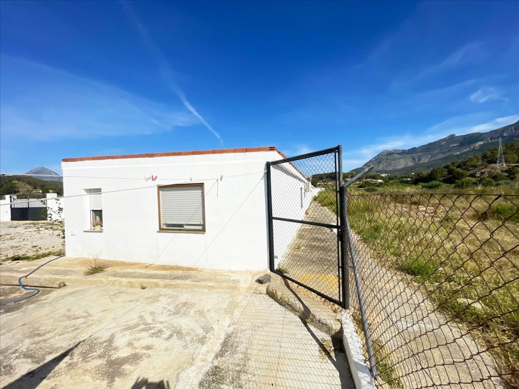 5 bed casa de campo in Altea