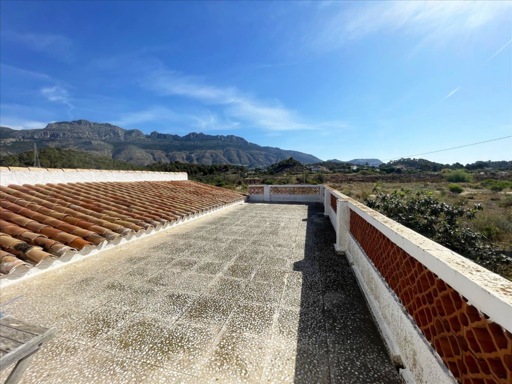 5 bed casa de campo in Altea