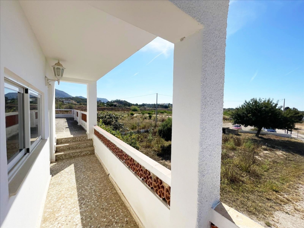 5 bed casa de campo in Altea