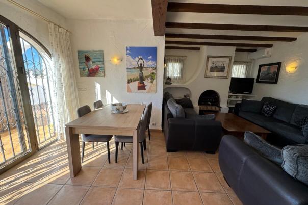 3 bed apartment in Benitachell