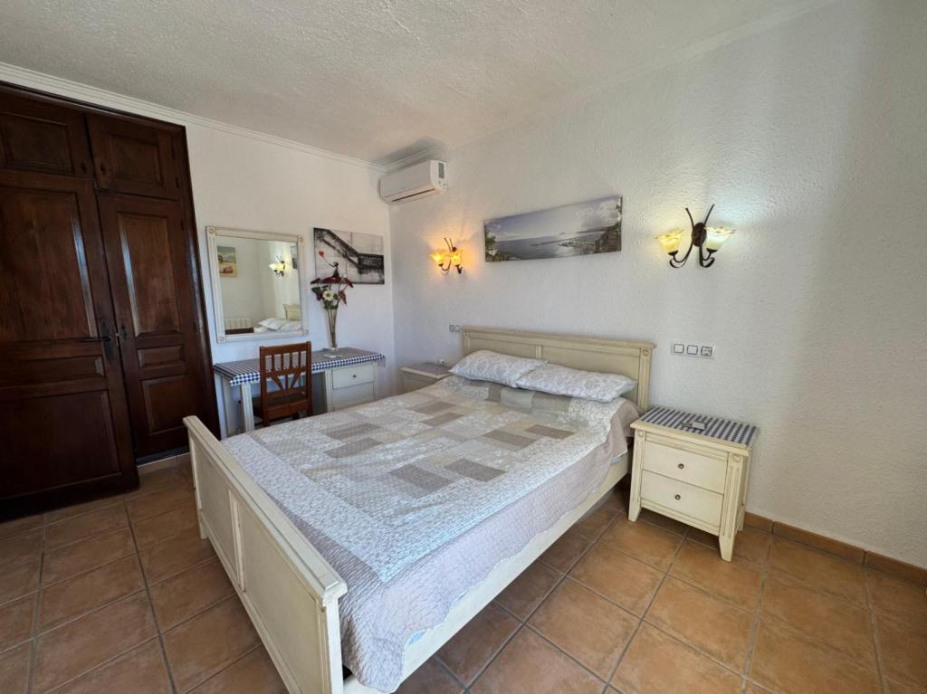 3 bed apartment in Benitachell