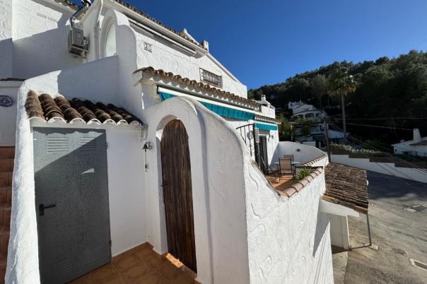 3 bed apartment in Benitachell