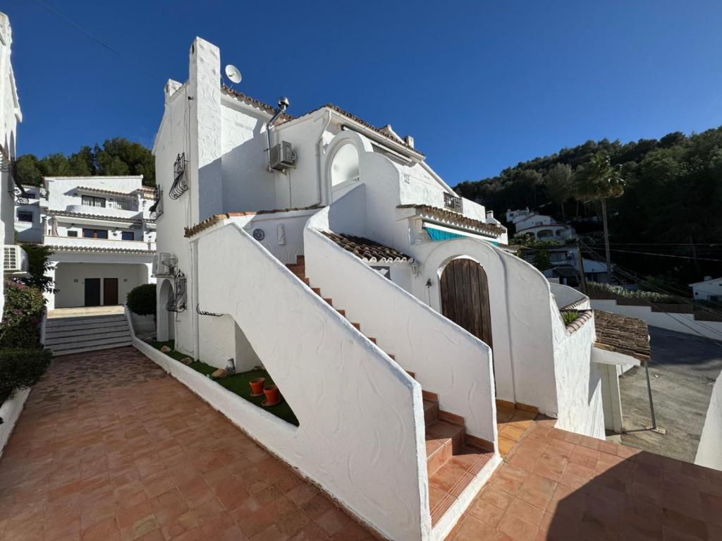 3 bed apartment in Benitachell