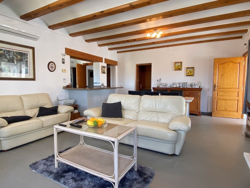 2 bed villa in Benitachell