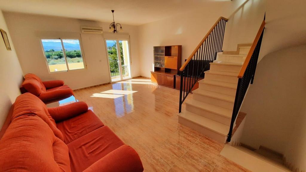 3 bed townhouse in Beniarbeig