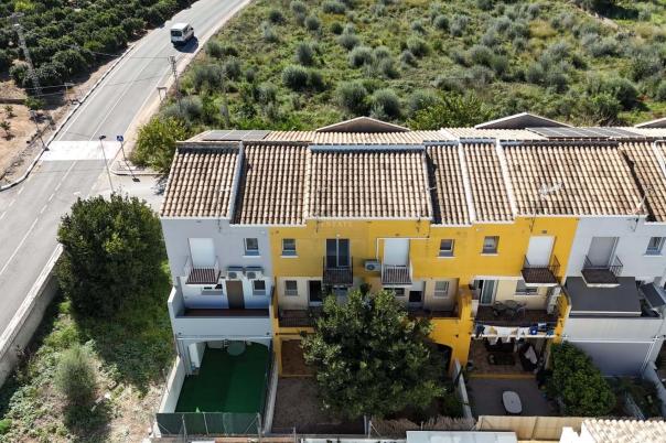 3 bed townhouse in Beniarbeig