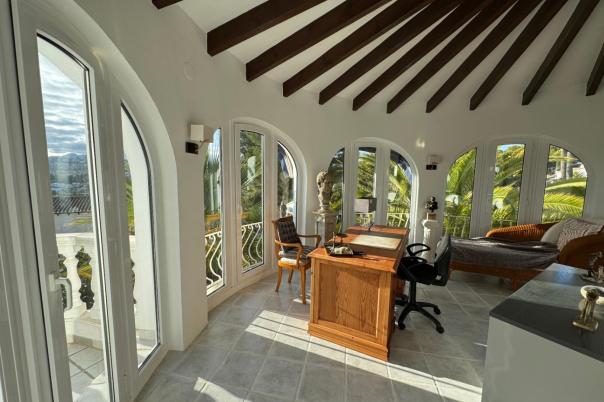 3 bed villa in Moraira