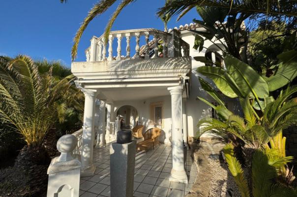 3 bed villa in Moraira