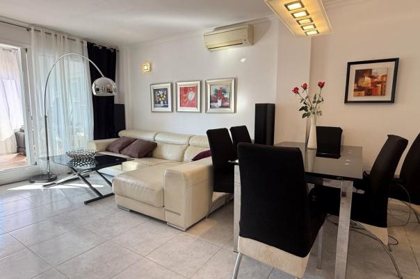 2 bed apartment in Benitachell