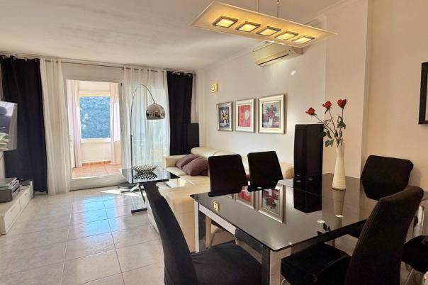 2 bed apartment in Benitachell