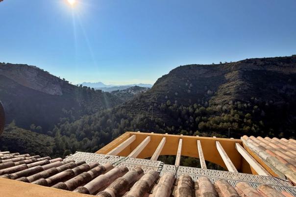 2 bed apartment in Benitachell