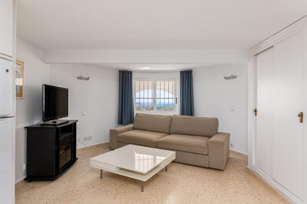 5 bed villa in Alfaz del Pi