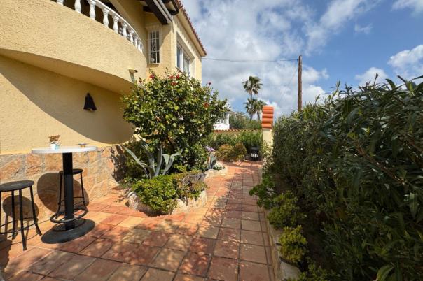 4 bed villa in Moraira