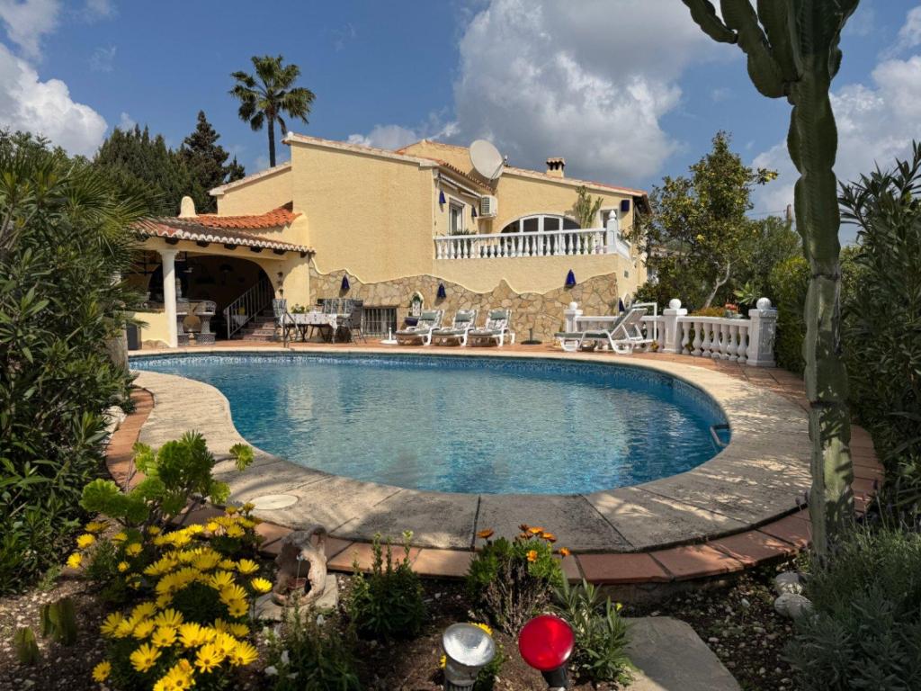 4 bed villa in Moraira
