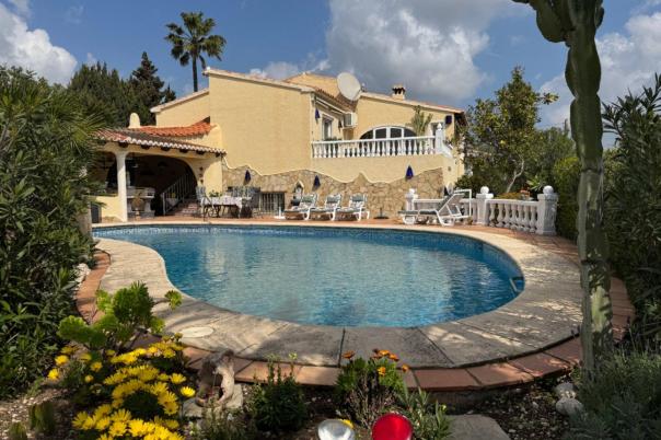 4 bed villa in Moraira