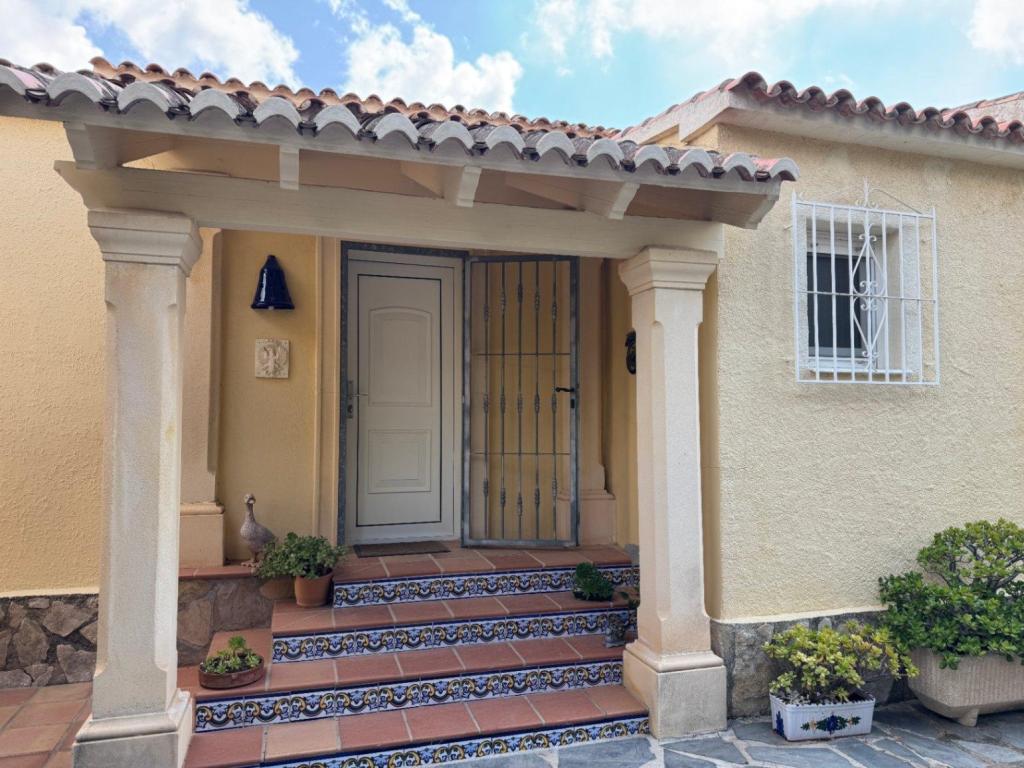 4 bed villa in Moraira