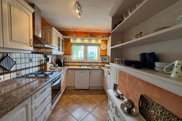 4 bed villa in Moraira