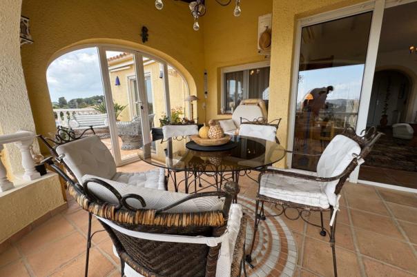 4 bed villa in Moraira