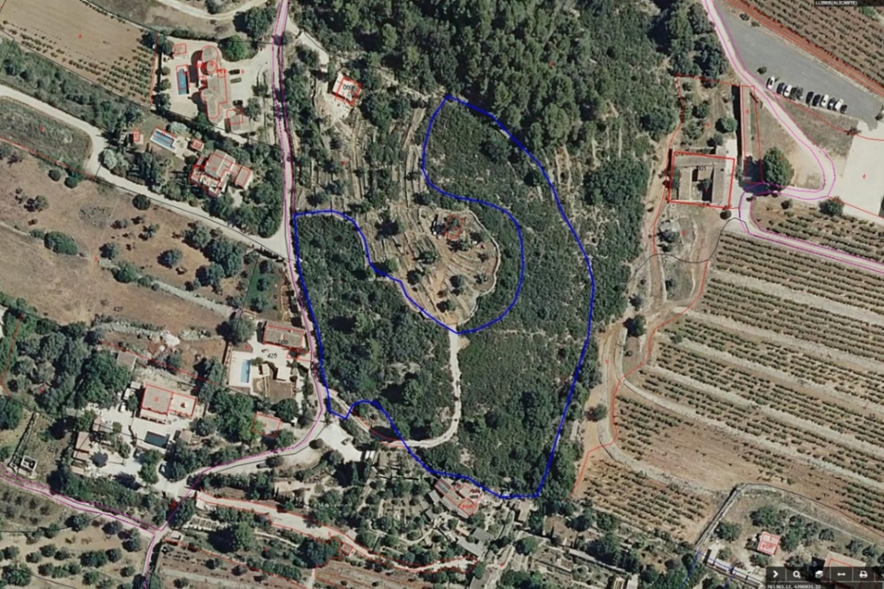 plot in Llíber