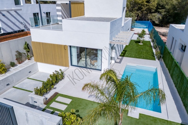 3 bed villa in Finestrat