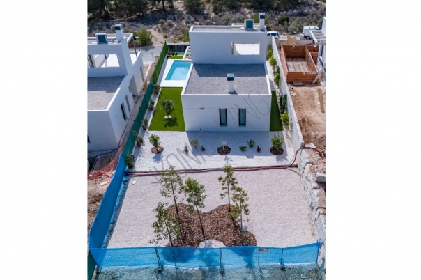 3 bed villa in Finestrat