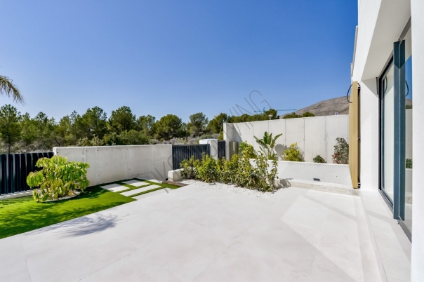 3 bed villa in Finestrat