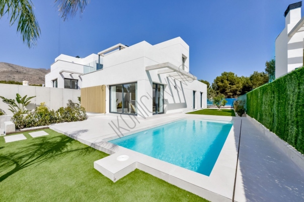 3 bed villa in Finestrat