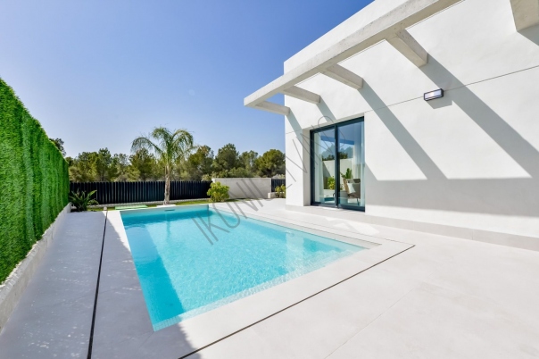 3 bed villa in Finestrat