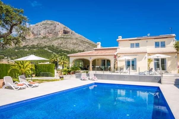 White Coast Property Management - Javea & Moraira Property Rentals