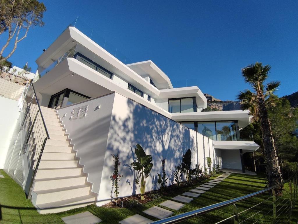 4 bed villas in Altea