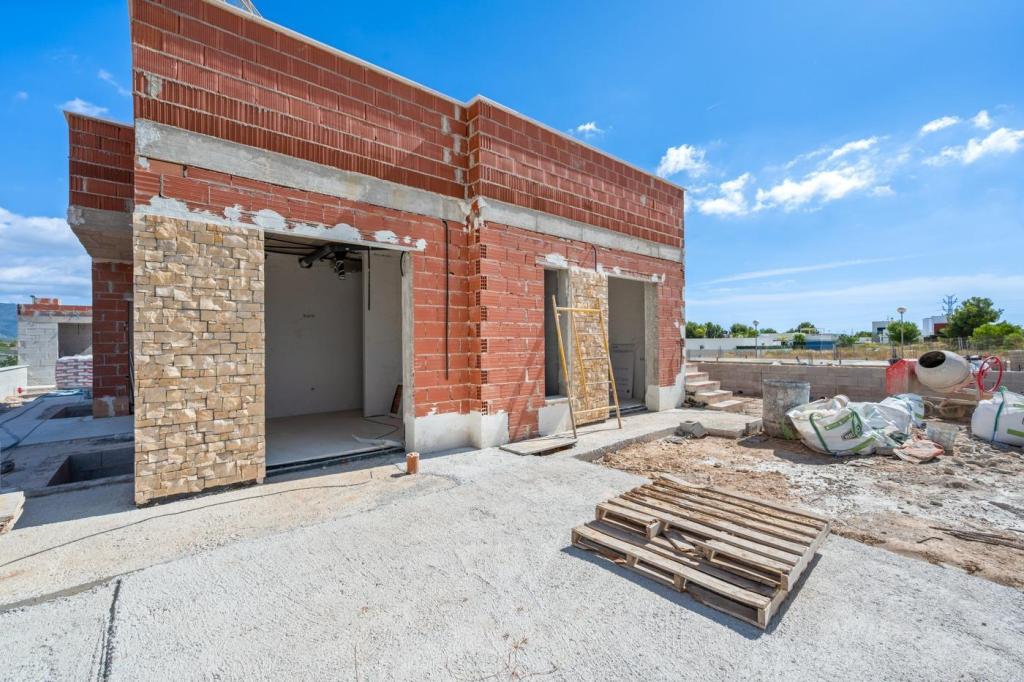 4 bed property in Polop