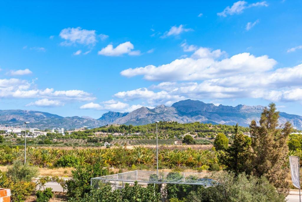 4 bed property in Polop