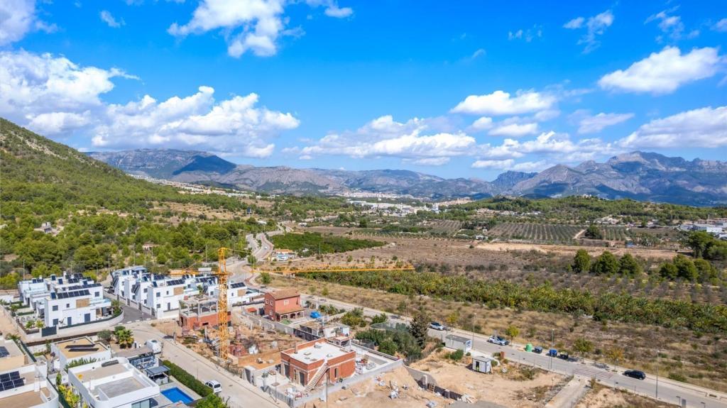 4 bed property in Polop