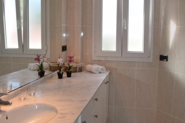 2 bed apartment in Benissa
