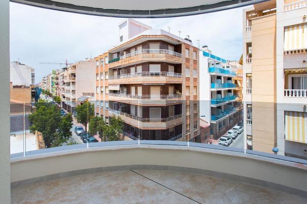 2 bed apartment in Torrevieja