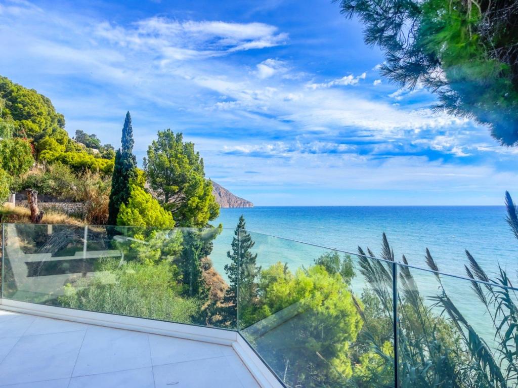 5 bed villa in Altea