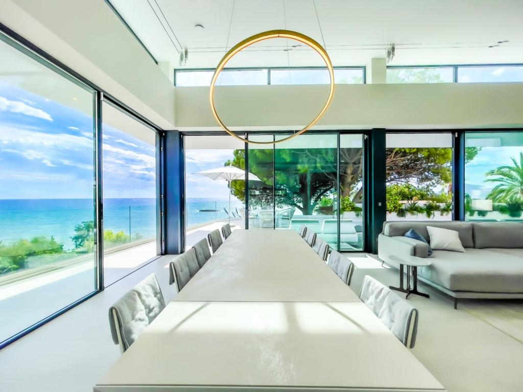 5 bed villa in Altea