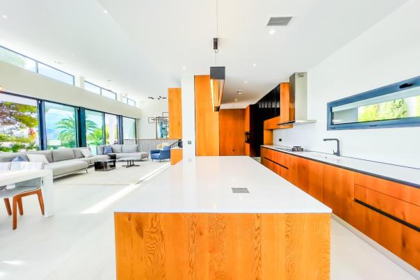 5 bed villa in Altea