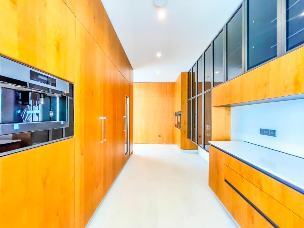 5 bed villa in Altea